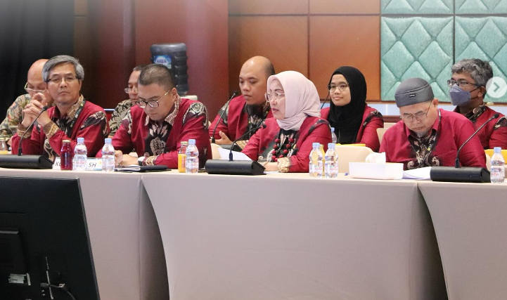 Komitmen dan Rencana Strategis: RUPS RKAP PLNE 2024 Membahas Transformasi Organisasi dan Pencapaian Tahun Sebelumnya