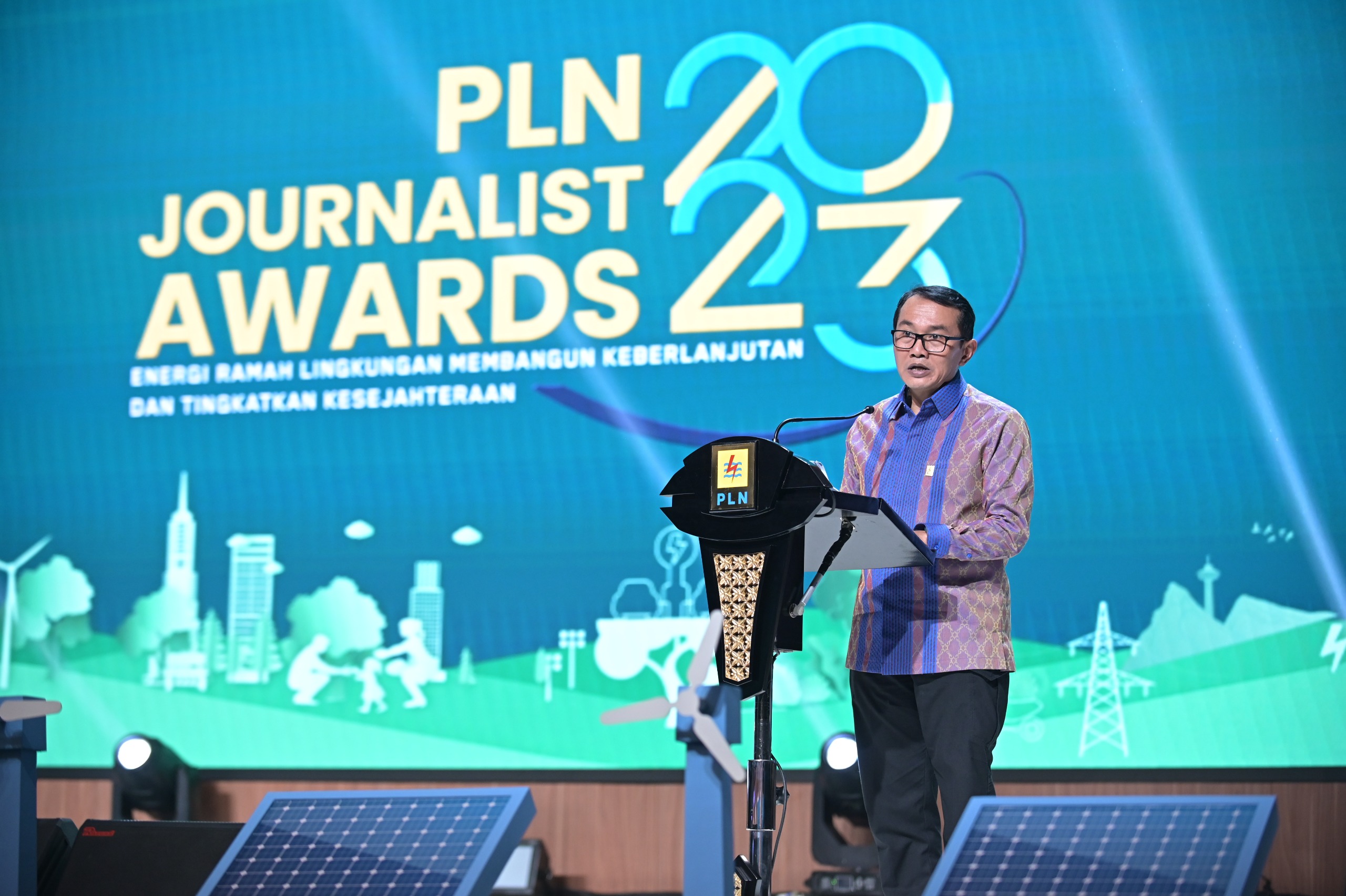 Angkat Tema Energi Ramah Lingkungan, 18 Karya Jurnalistik Terima Penghargaan Direktur Utama dalam PLN Journalist Awards 2023