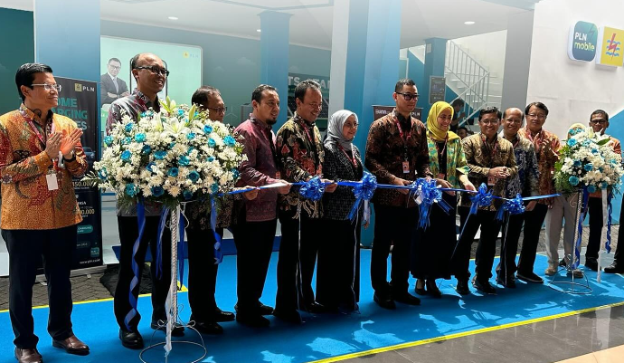 Menuju Masa Depan Hijau: PLNE Berperan Aktif dalam Pameran IIMS 2024 untuk Dukung Ekosistem Kendaraan Listrik