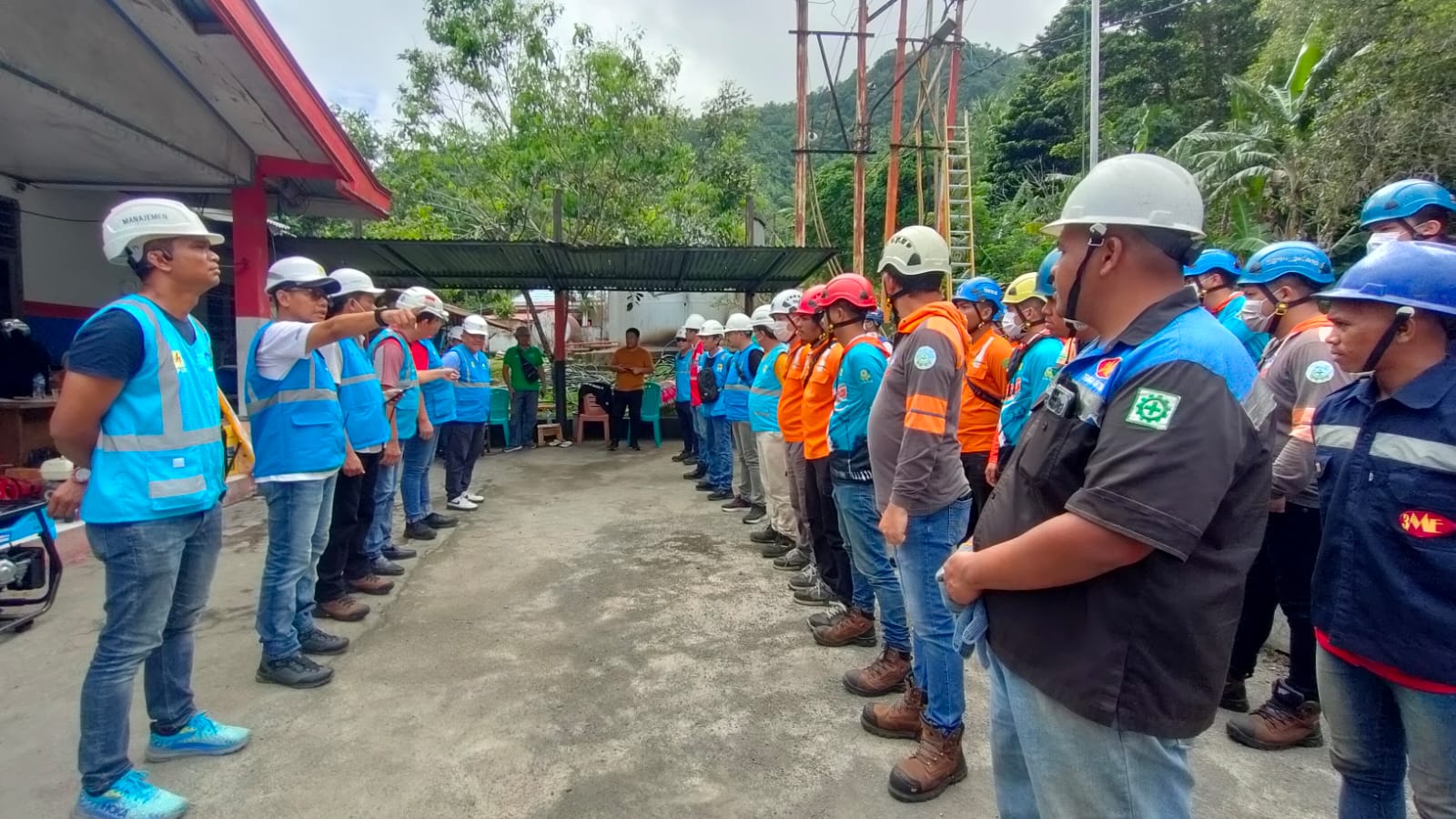 PLN Gerak Cepat Pascaerupsi Gunung Ruang, Kelistrikan Pulau Tagulandang Kini Normal Kembali